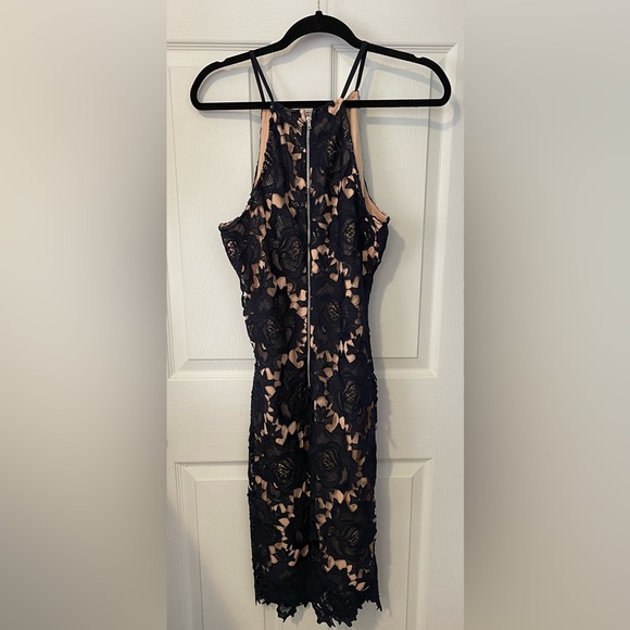 CALVIN TRAN Luxe Love Navy Lace Midi Dress Size L - Picture 2 of 5